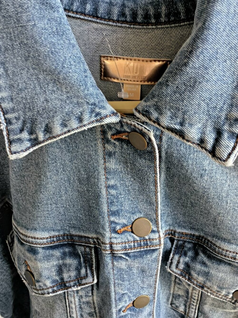 NEW! KUT FROM THE KLOTH DENIM LIZ TRUCKER JACKET - Picture 4 of 6
